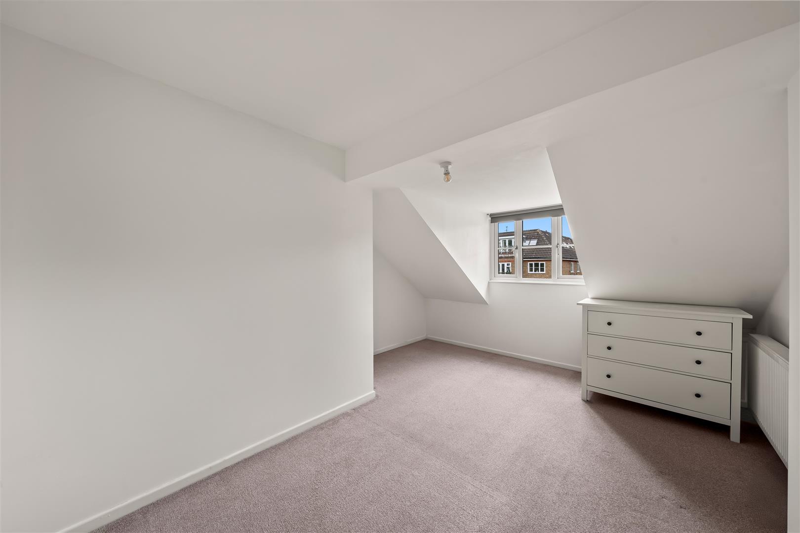 Mulgrave Road, Sutton